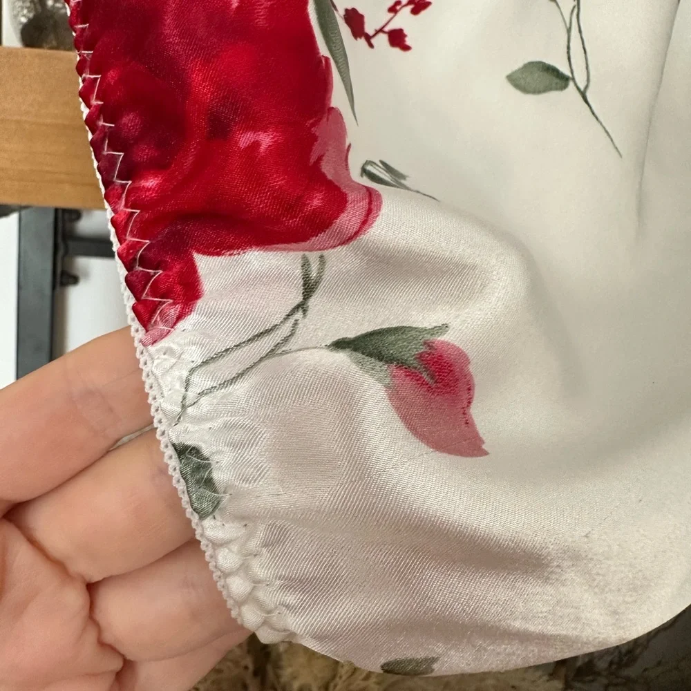 Vintage red rose satin silky 3 piece lingerie set - Picture 12 of 14